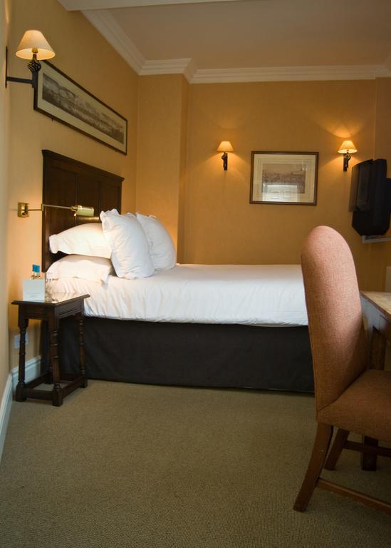 The Old Bridge Hotel Huntingdon Kamer foto